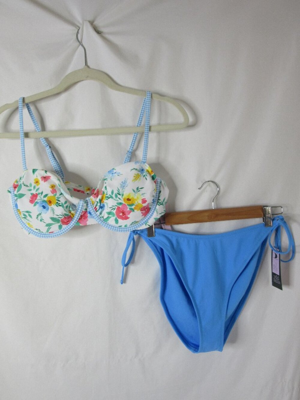wild fable 2 Piece Bikini Gingham Floral Blue Beach Swimsuit Size Large NWT